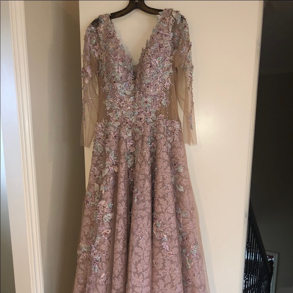 Dresses & Skirts - Evening Gown Dress